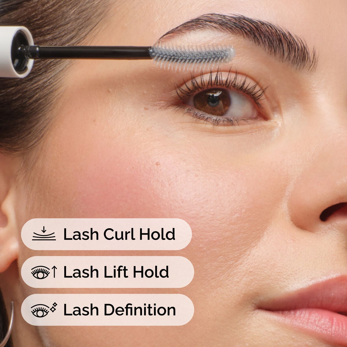 lash-curl-finisher-i8 ord-lash-curl-finisher-model-application-with-benefits.jpg