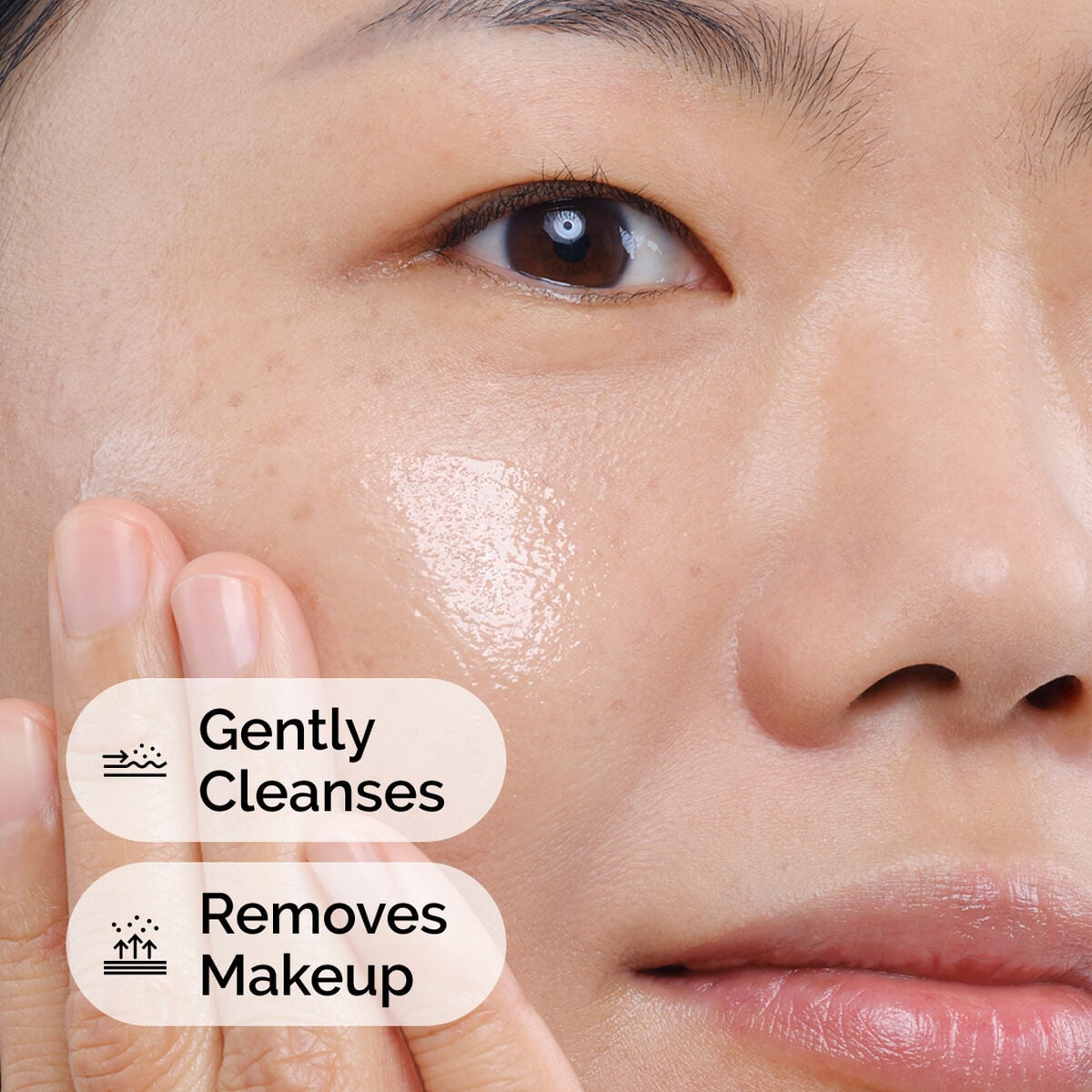 squalane-cleanser-r5 ord-squalane-cleanser-model-application-with-benefits.jpg